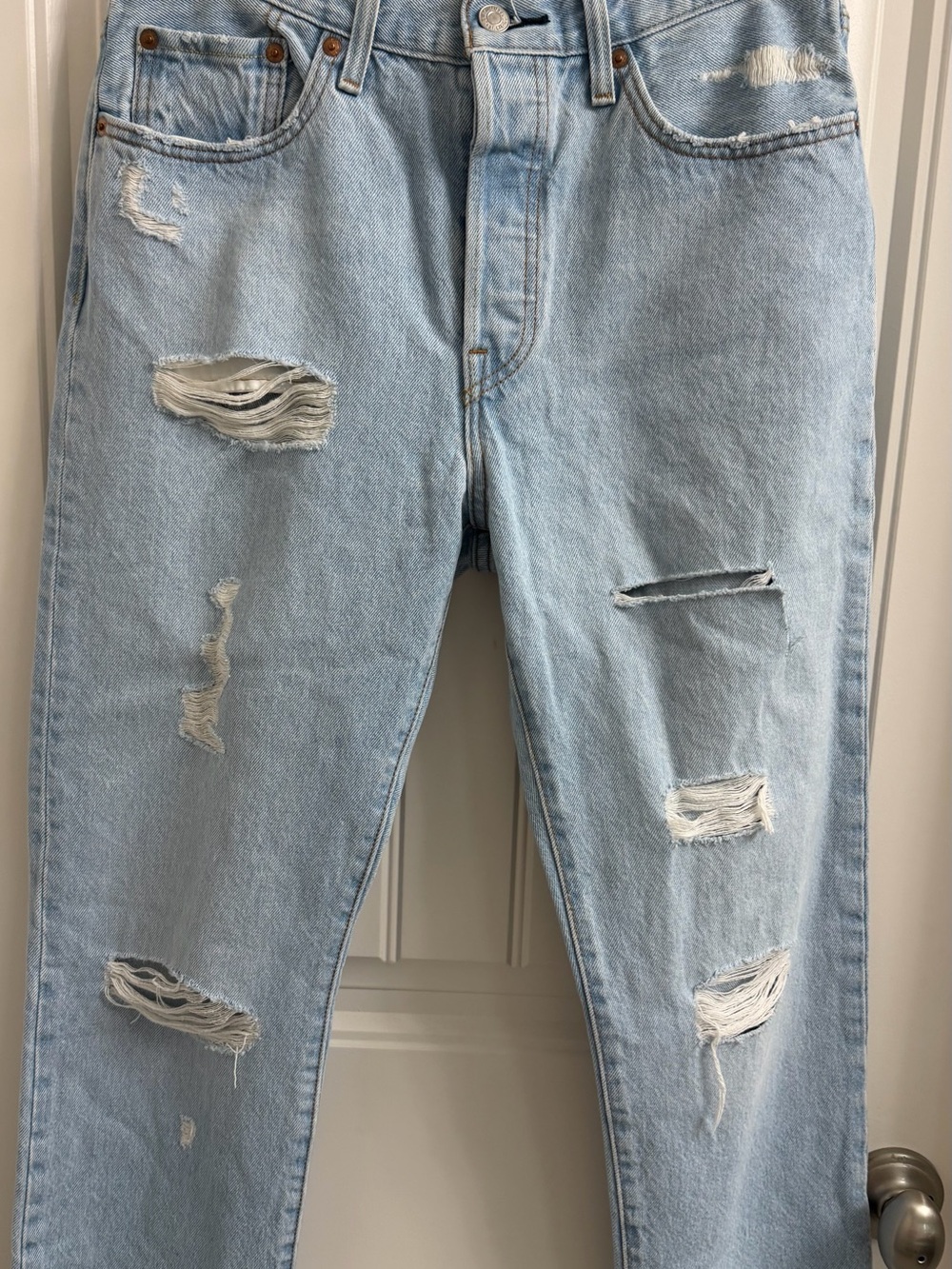 Levi's Light Blue Distressed Women's Straight Leg Jeans